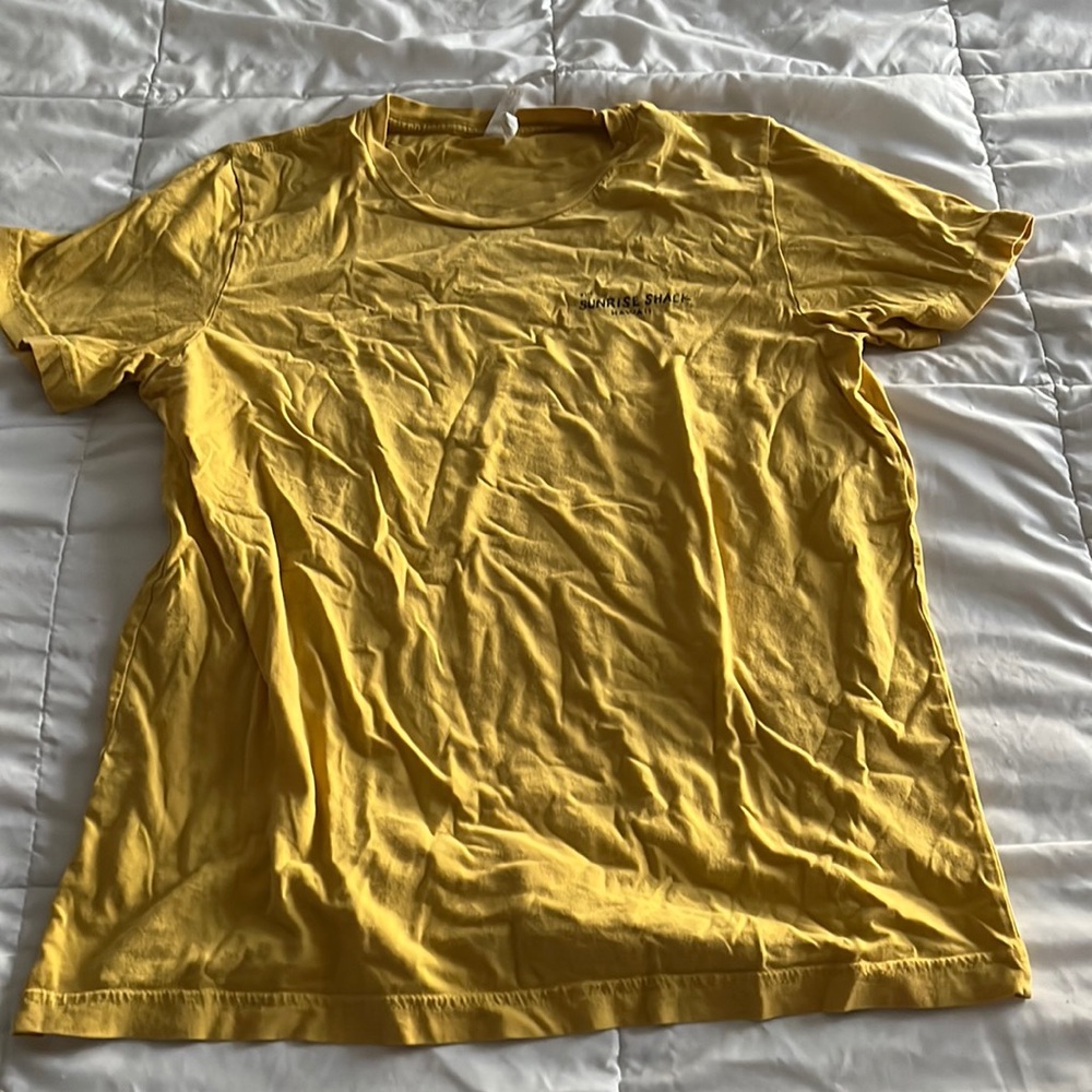 Yellow Sunrise Shack Hawaii T-shirt Medium Woman’s Cut